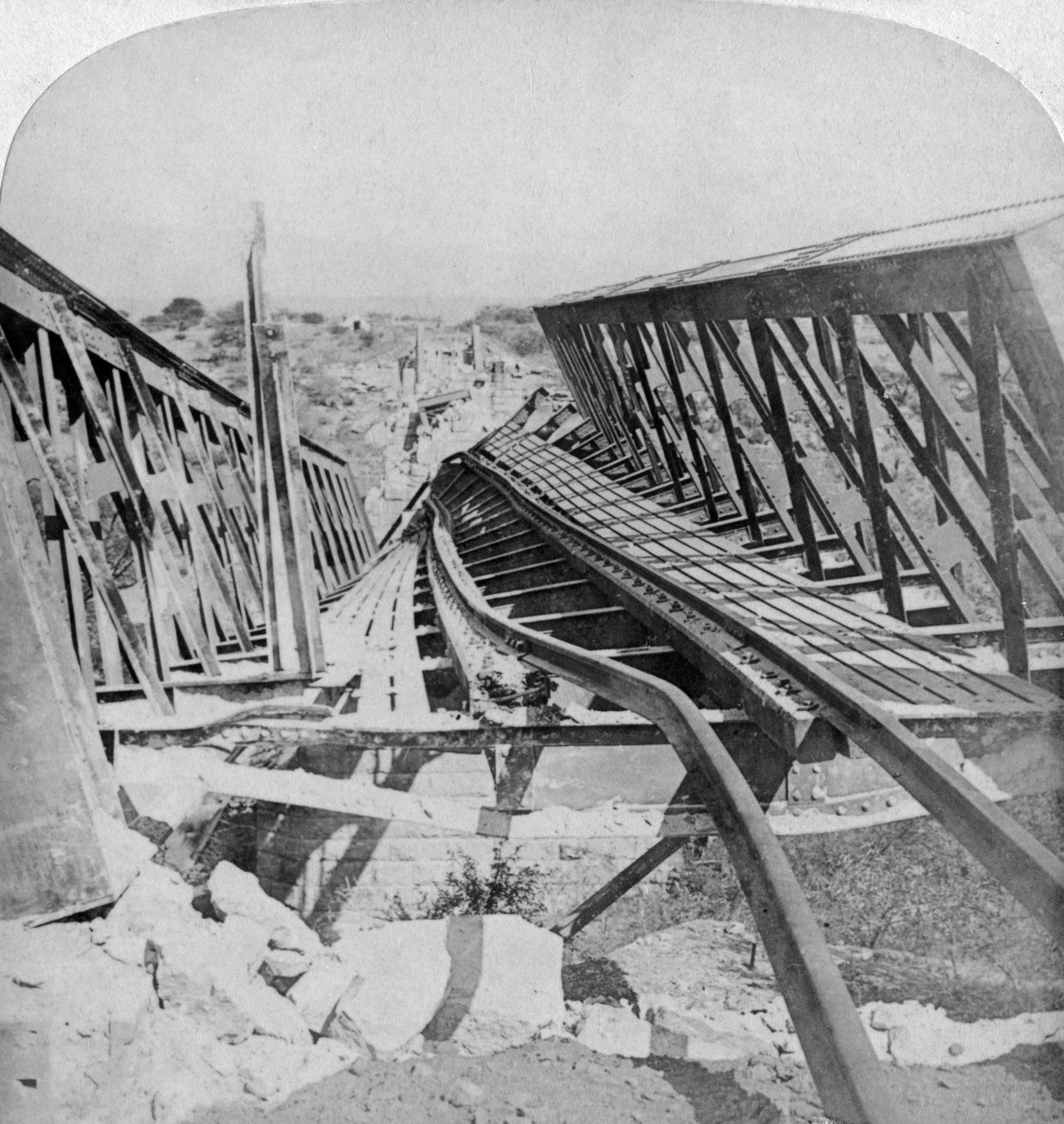 क्रूनस्टैड में वाल्स नदी पर रेलवे पुल, बोर्स, दक्षिण अफ्रीका, 1901 द्वारा उड़ाया गया द्वारा अंडरवुड और अंडरवुड