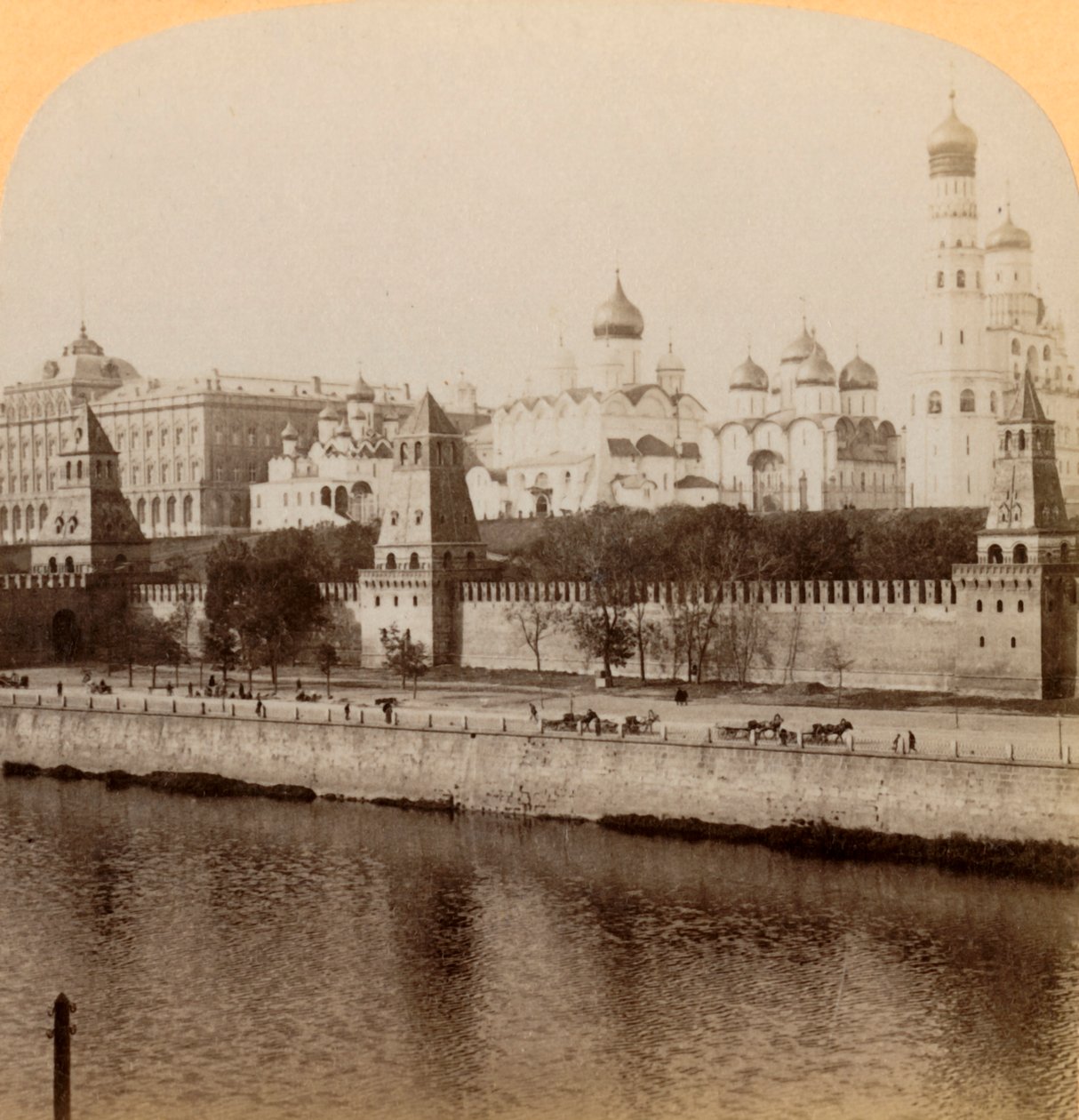क्रेमलिन, मॉस्को, रूस - 1898 में हमारे प्राचीन कजार सोए हुए थे। द्वारा अंडरवुड और अंडरवुड