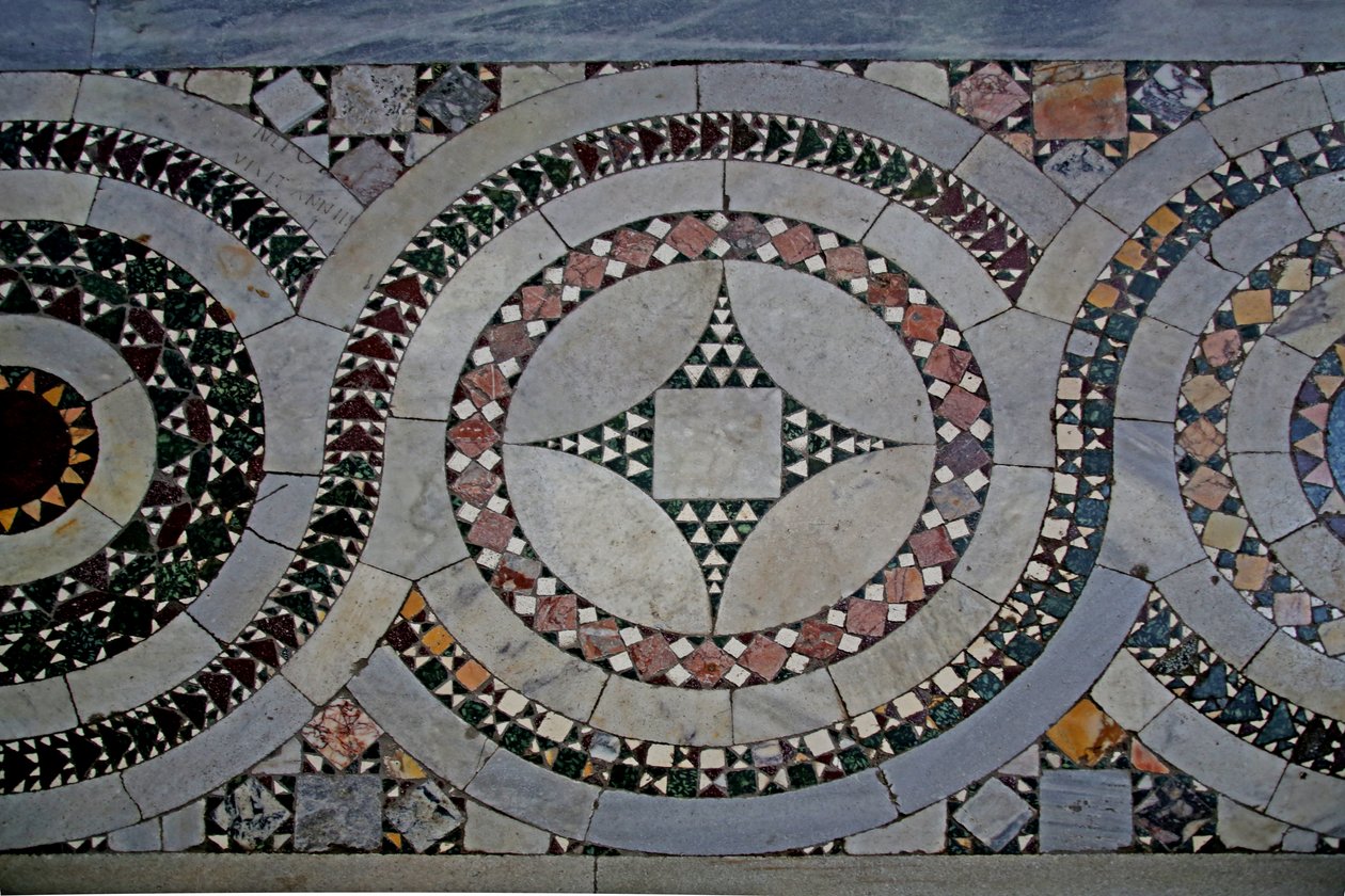 Cosmati pavement द्वारा अज्ञात