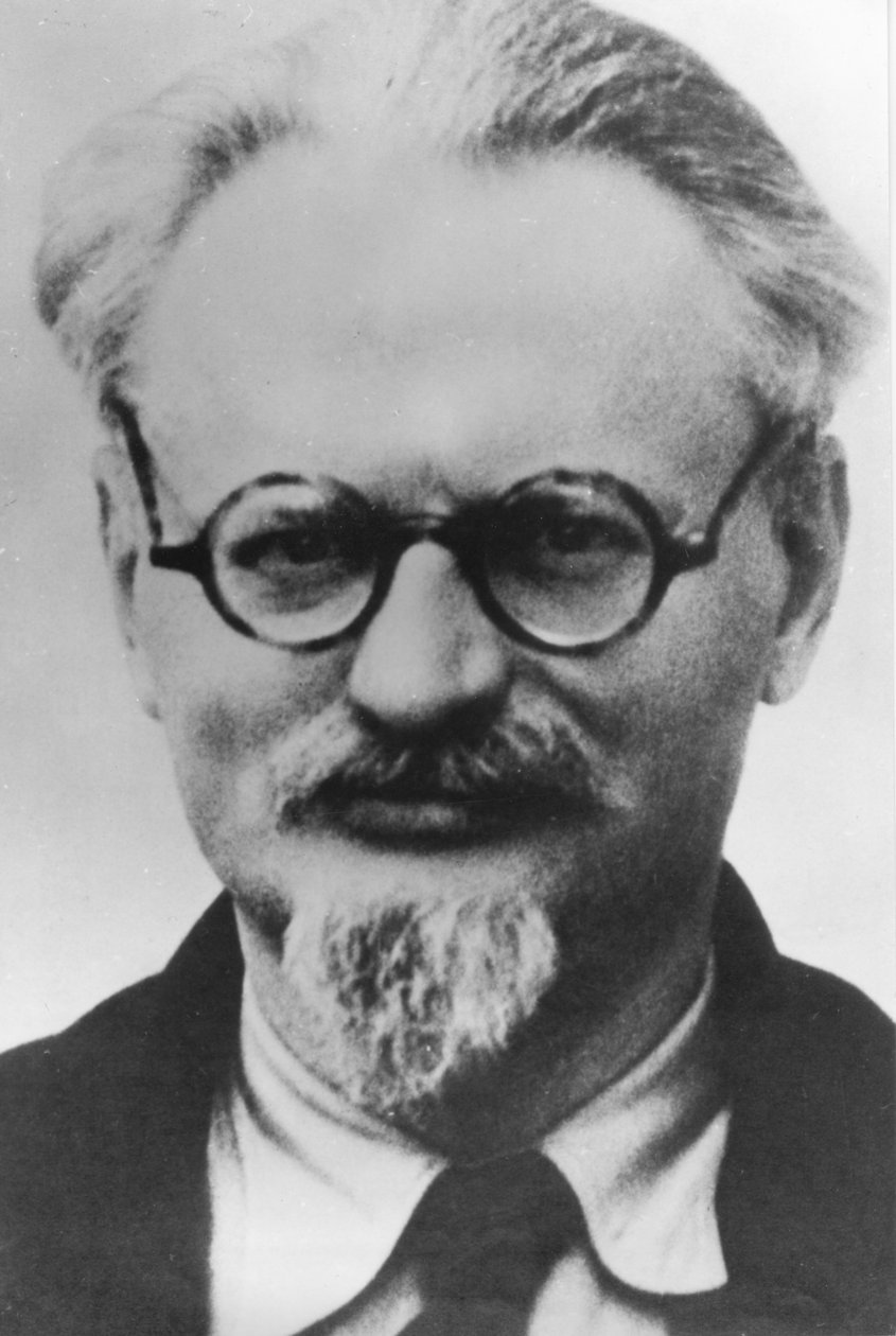 लियोन (लेव) ट्रॉट्स्की, रूसी क्रांतिकारी, सोवियत कम्युनिस्ट नेता, (1879-1940), मैक्सिको में 1936, एजेड 57, मैक्सिकन पुलिस पोर्ट्रेट। द्वारा अज्ञात