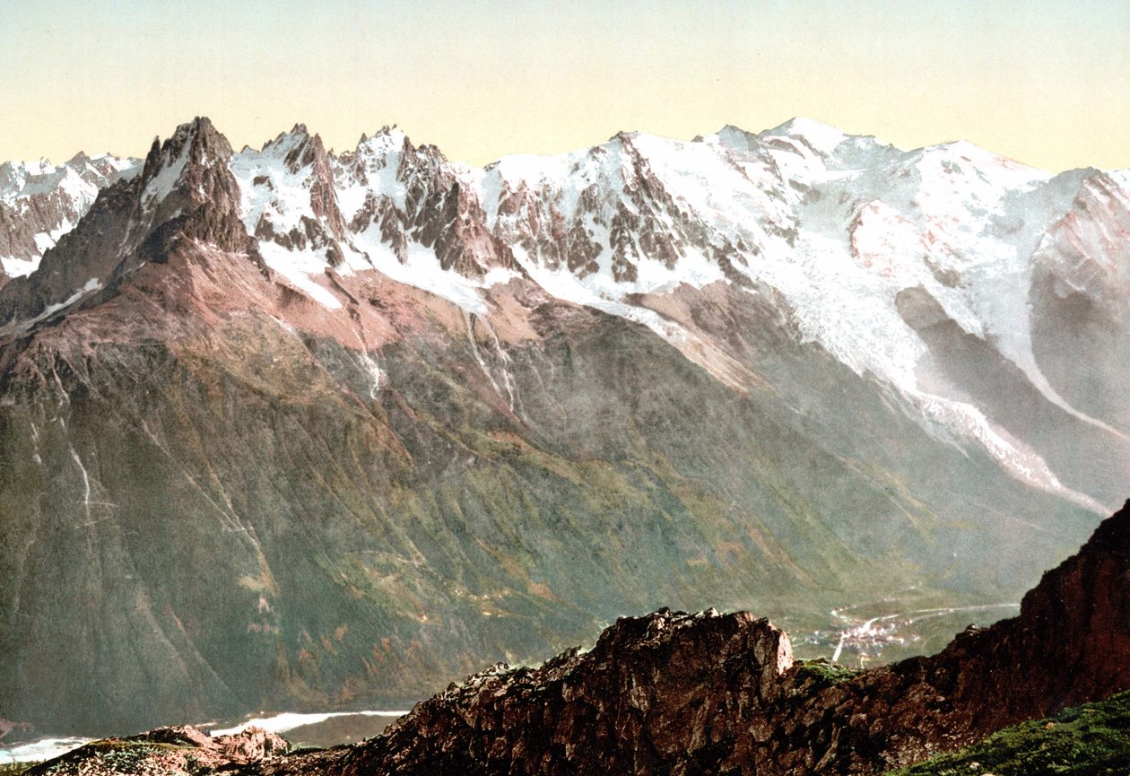 मोंट ब्लांक का दृश्य: 1890 के आसपास मोंट ब्लांक श्रृंखला द्वारा अज्ञात कलाकार