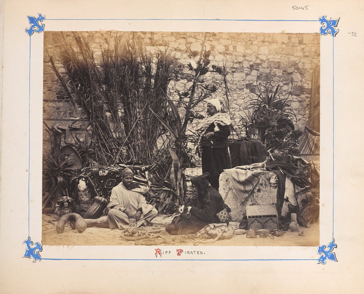अफसरों में नाश्ता मेस, 86 वीं रेजिमेंट, जिब्राल्टर, 1866 लगभग द्वारा अज्ञात