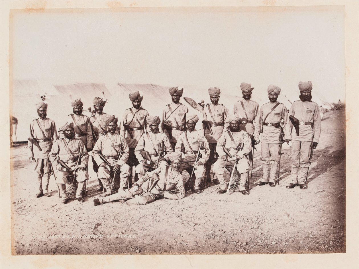 28 वीं बॉम्बे नेटिव इन्फैंट्री के भारतीय अधिकारी, 1884 लगभग द्वारा अज्ञात