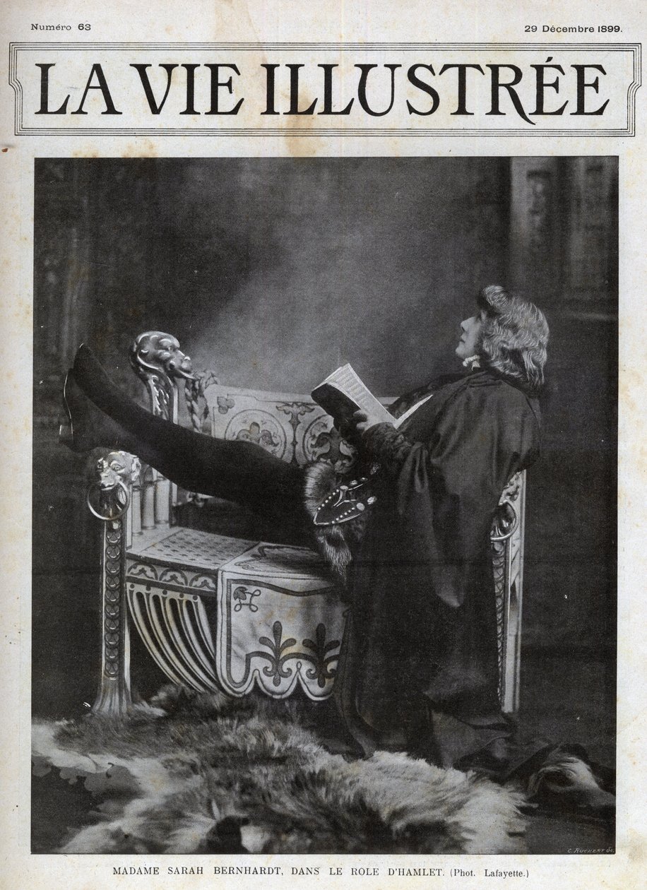 शेक्सपियर द्वारा हेमलेट की भूमिका में सारा बर्नहार्ट (1844-1923) - 1899 के इलस्ट्रेटेड लाइफ का कवर द्वारा अज्ञात फोटोग्राफर