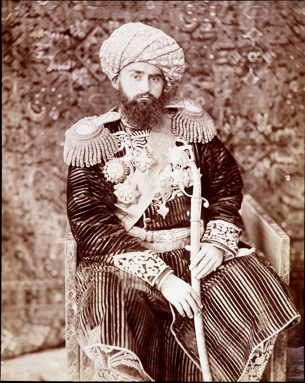 तुर्केस्तान - बुखुरा का अमीर - 1890 ई. द्वारा अज्ञात फोटोग्राफर