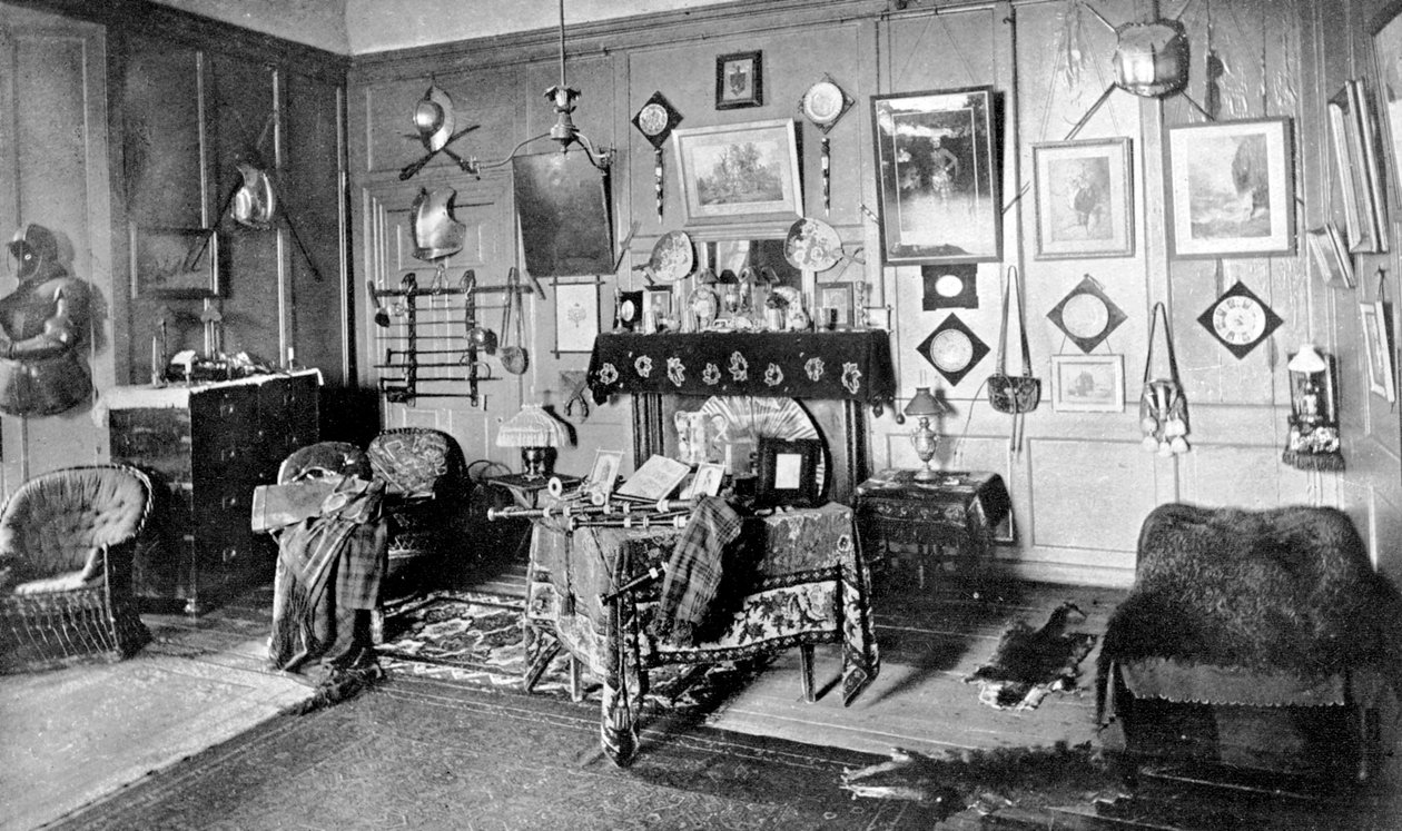 1924-1926, स्कॉटलैंड के स्टर्लिंग कैसल में एक कमरा। द्वारा वेलेंटाइन एंड संस लिमिटेड