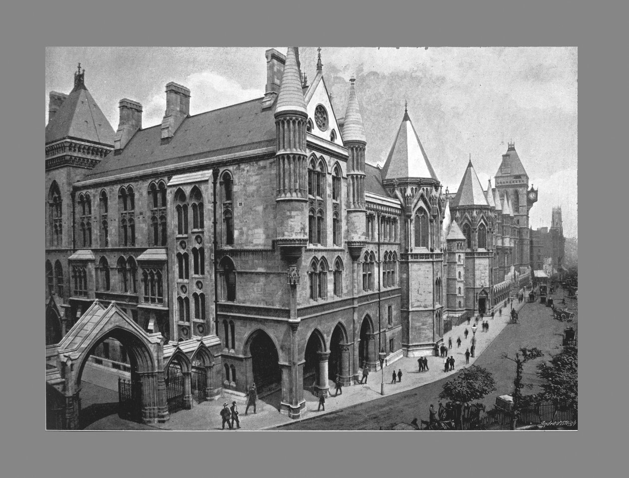 द न्यू लॉ कोर्ट्स, लंदन, c1900 द्वारा वेलेंटाइन और संस प्रकाशन सह