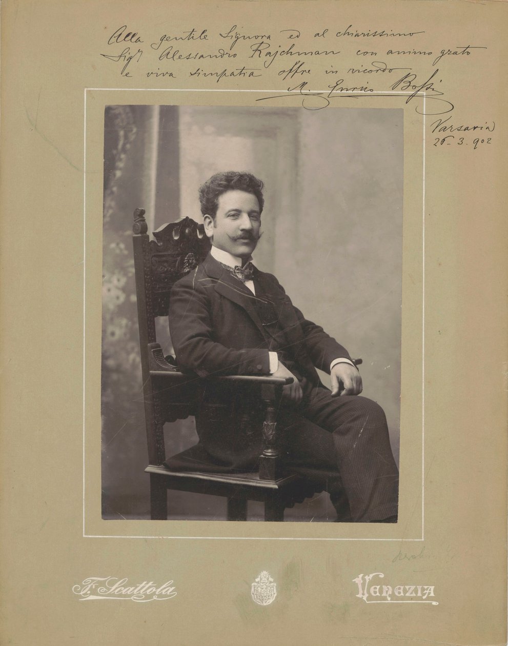 ऑर्गेनिस्ट और संगीतकार मार्को एनरिको बोसी का पोर्ट्रेट 1861-1925, सी। 1900. द्वारा वेनेज़िया। फोटो स्टूडियो फ्रांसेस्को स्कैटोला