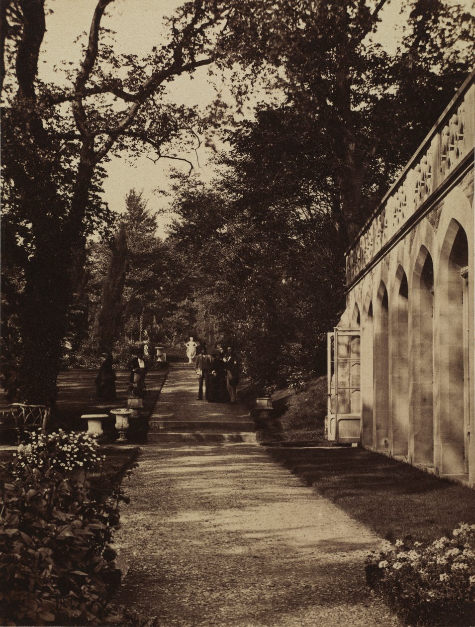  द्वारा डब्ल्यू ग्राहम विवियन