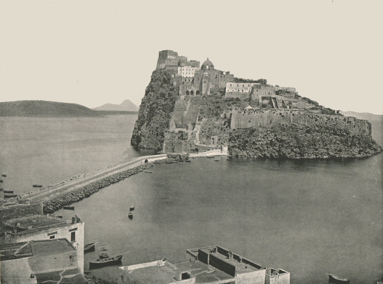 वेलेंटाइन कैसल, इस्चिया, इटली, 1895। द्वारा डब्ल्यू एंड एस लिमिटेड