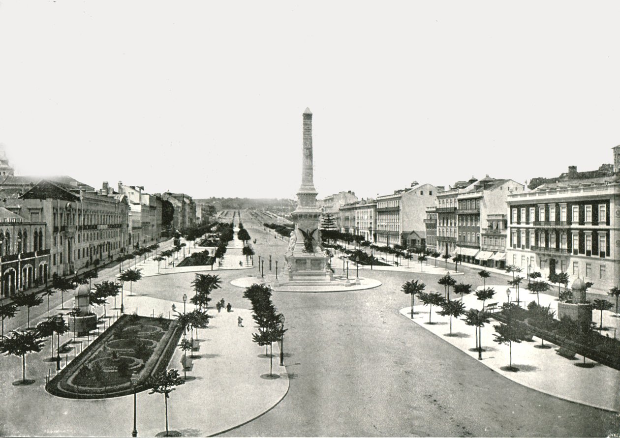 रेस्टौरैडोर्स स्क्वायर, लिस्बन, पुर्तगाल, 1895। द्वारा डब्ल्यू एंड एस लिमिटेड