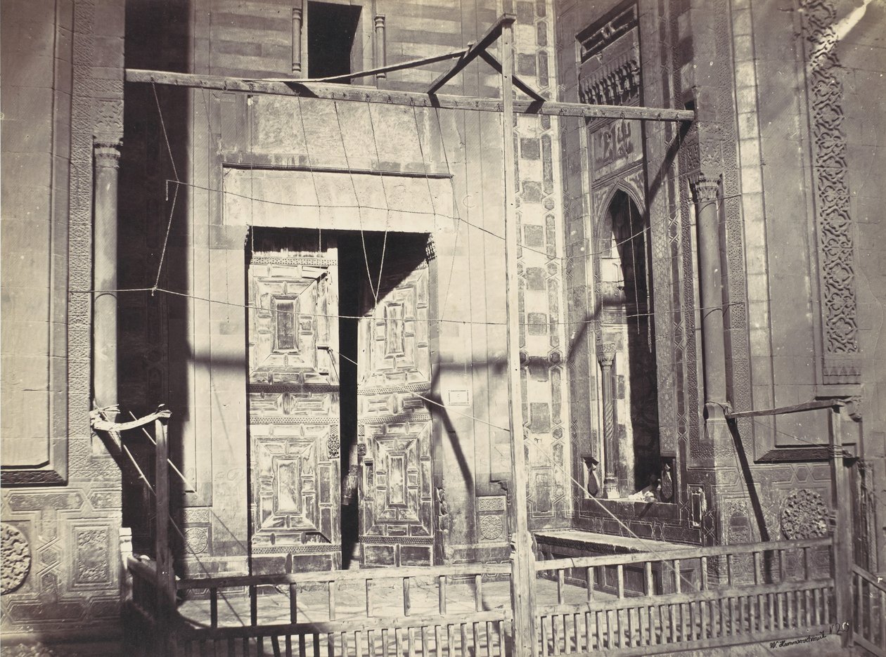 मस्जिद का गेट, सुल्तान हसन। निचला भाग, सीए। 1860. द्वारा विल्हेम हैमरस्मिट