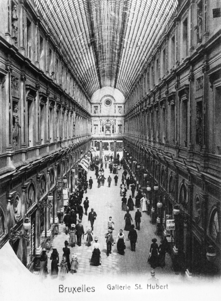 ब्रसेल्स में सेंट ह्यूबर्ट गैलरी, c.1900 द्वारा विल्हेम हॉफमैन