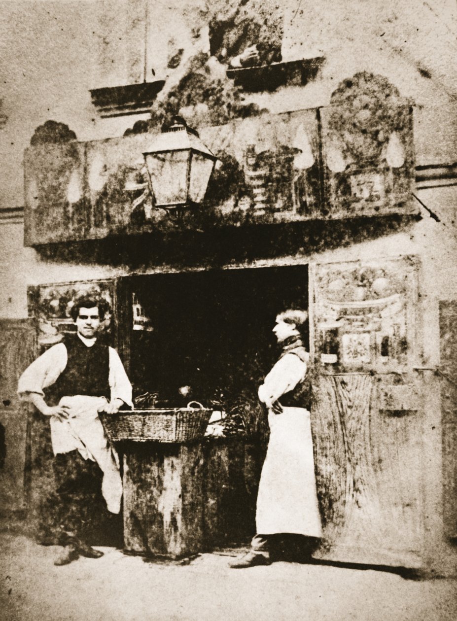 ग्रॉसर्स शॉप, सेंट पीटर्सबर्ग, c.1868 (सीपिया फोटो) द्वारा विलियम एंड्रीविच कैरिक