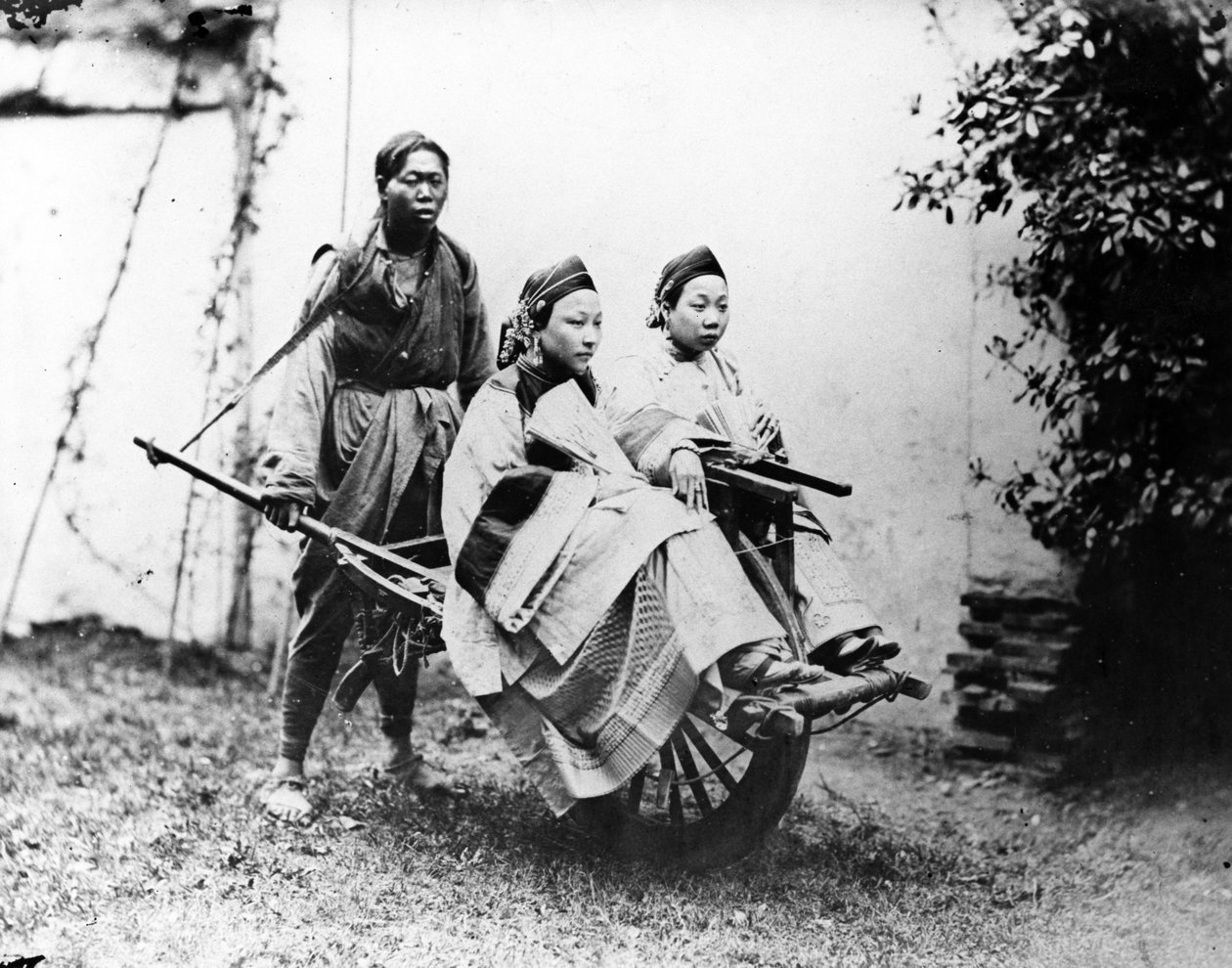 शंघाई बैरो टैक्सी, c.1870s द्वारा विलियम सॉन्डर्स