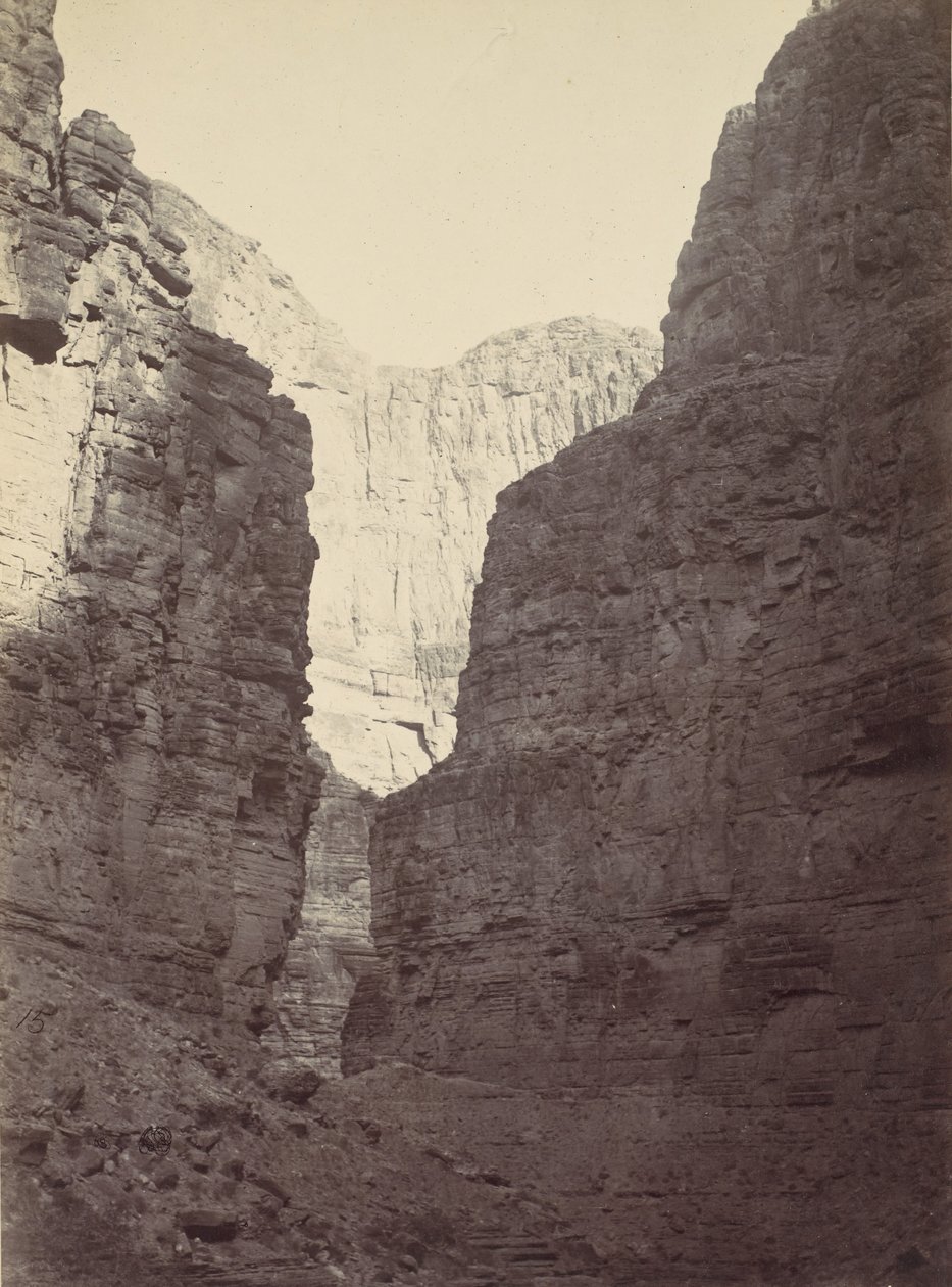 चूना पत्थर की दीवारें, कानाब वॉश, कोलोराडो नदी, 1872। द्वारा विलियम एच। बेल