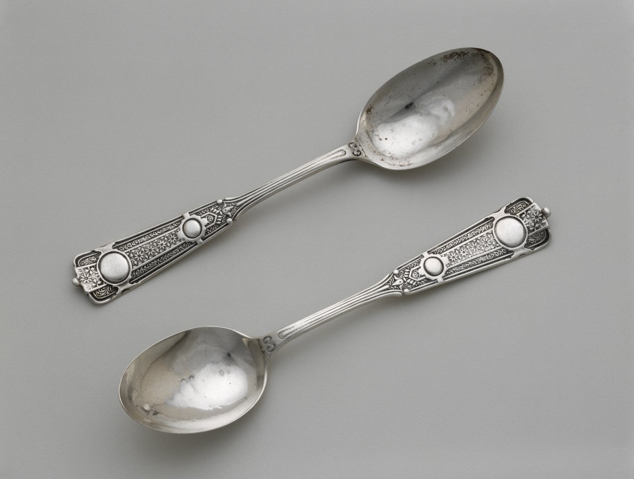 चम्मच की जोड़ी, सी। 1860-1871 (रजत) द्वारा लकड़ी और ह्यूजेस