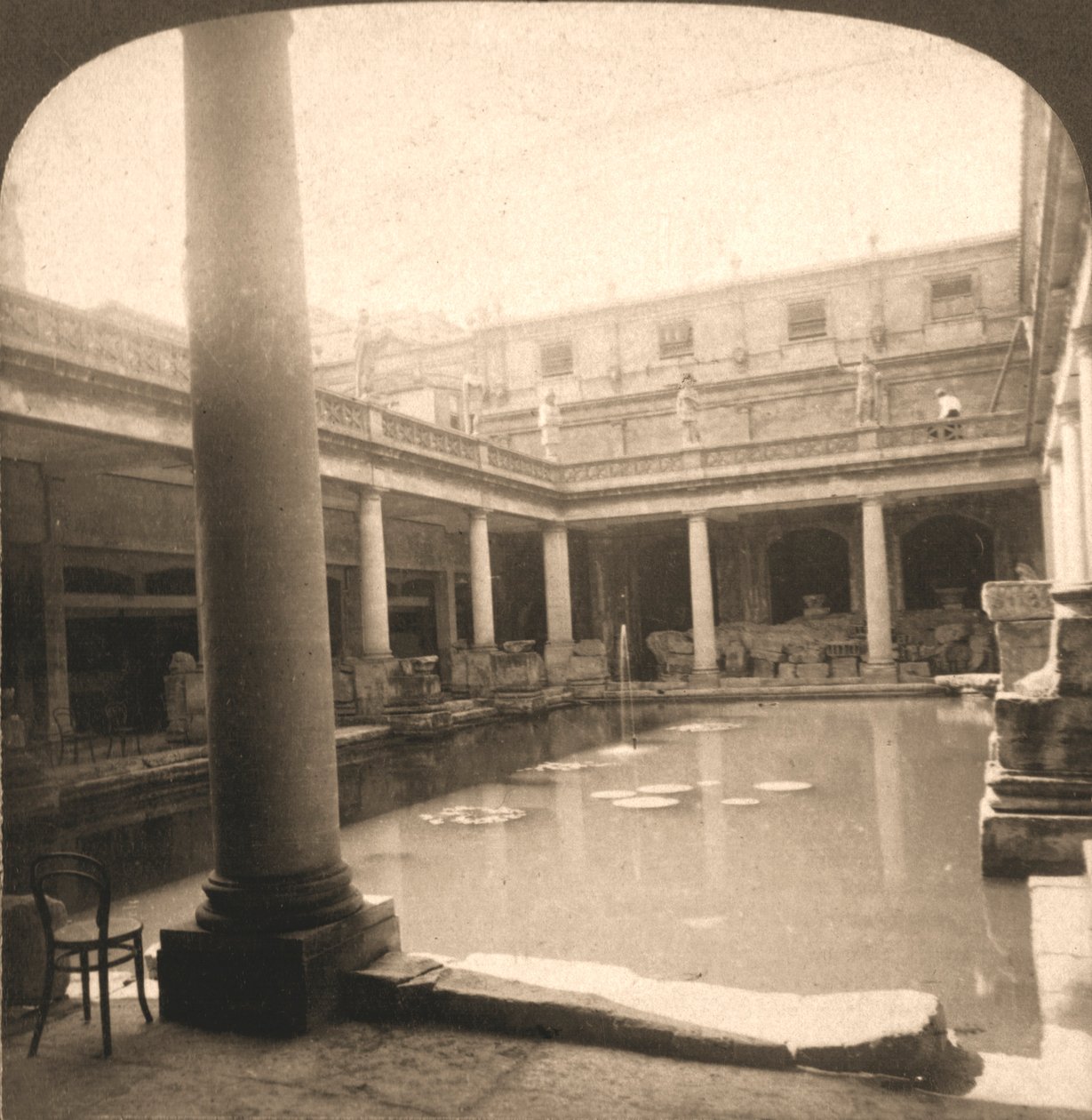 रोमन बाथ, बाथ, इंग्लैंड, 1900। द्वारा वर्क्स एंड सन स्कल्पचर स्टूडियो