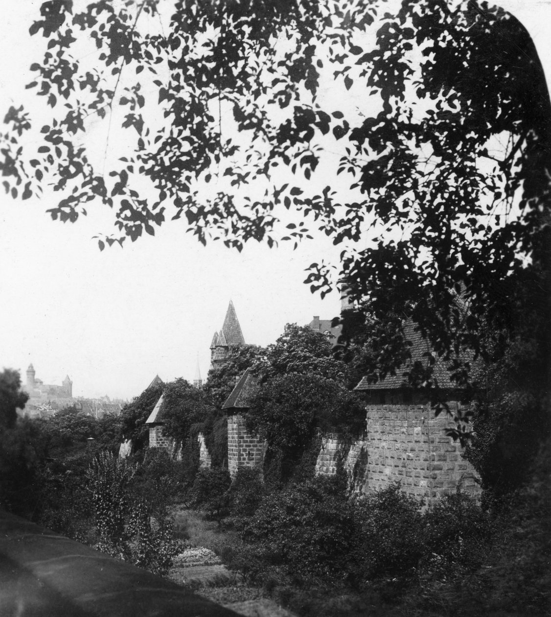 Stadtgraben, बवेरिया, जर्मनी, c1900s। द्वारा वुर्थल एंड संस