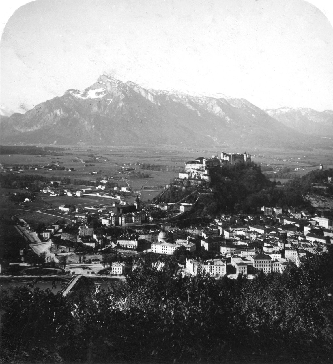 द कपुज़िनबर्ग, साल्ज़बर्ग, ऑस्ट्रिया, c1900 द्वारा वुर्थल एंड संस