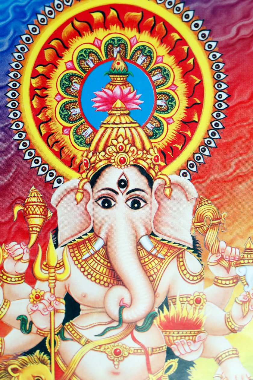 गणेश या गणपति: हाथी के सिर वाले हिंदू देवता। द्वारा . .