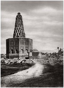 जुबैदा, बगदाद, इराक का मकबरा, 1925 द्वारा ए केरीम