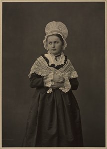 लोरेन ड्रेस में महिला, सी। 1860 के दशक-70।