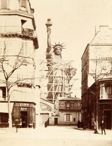स्टैच्यू ऑफ़ स्टैच्यू ऑफ़ लिबर्टी, पेरिस 1883