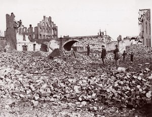 रिचमंड और पीटर्सबर्ग रेलरोड ब्रिज, रिचमंड, 1861-65 के अंत में खंडहर। द्वारा अलेक्जेंडर गार्डनर