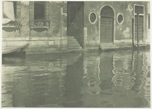 प्रतिबिंब - वेनिस, 1894, 1897 मुद्रित। द्वारा अल्फ्रेड स्टिग्लिट्ज़