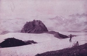 माउंट टैकोमा, वाशिंगटन के शिखर पर (बी / डब्ल्यू फोटो) द्वारा अमेरिकी फ़ोटोग्राफ़र (बाद में)