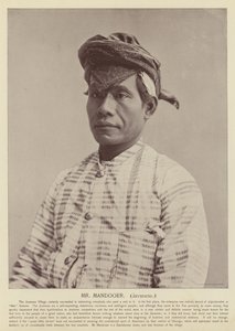 श्री मंडोएर, जवानी