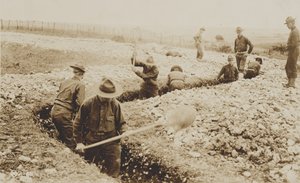 1917-19 में फ्रांस में अमेरिकी मरीन खुदाई द्वारा अमेरिकी फोटोग्राफर