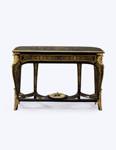 ऑरमोलु-माउंटेड ब्राउन टेरोसिसेल पियर टेबल, c.1710 (ऑरमोलु, ब्रास जड़ाऊ, टार्चोसेल और लेदर) की एक जोड़ी (देखें 360579) द्वारा आंद्रे चार्ल्स (Attr। To) Boulle