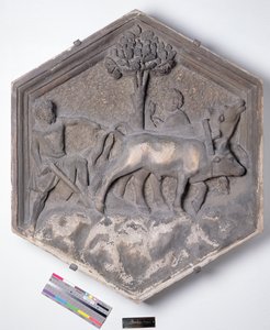 कृषि की कला, कला और विज्ञान के चिकित्सकों को दर्शाती श्रृंखला से हेक्सागोनल सजावटी राहत टाइल, संभवतः Giotto (c.1266-1337) c.1334-1348 (संगमरमर) द्वारा डिजाइन पर आधारित