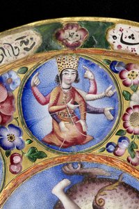 19 वीं शताब्दी की शुरुआत में ज्योतिषीय सजावट के साथ कटोरी, तश्तरी और चम्मच