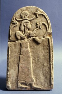 जीवन के पेड़, कनानी काल (1500-1200 ईसा पूर्व) (चूना पत्थर) की पूजा करने वाले देवता का चित्रण