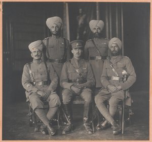 राजा के भारतीय अर्दली अधिकारी