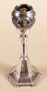 प्लम-ए-डे एनामेल्ड लैंप, 1905-12 (धातु और तामचीनी) द्वारा कैरी कोपसन