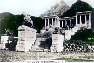 रोड्स मेमोरियल, डेविल्स पीक, केप टाउन, c1920s। द्वारा कैवेंडर लिमिटेड