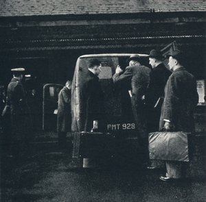 आगमन, 1941 द्वारा सेसिल बीटन