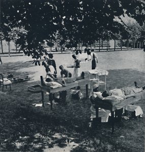 रक्त दाताओं, 1941 द्वारा सेसिल बीटन