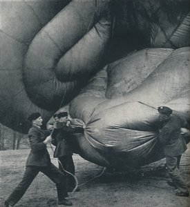 राक्षस को महारत हासिल थी, 1941