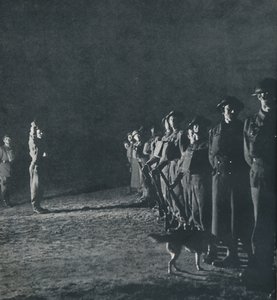 रात जिंदा है, 1941 द्वारा सेसिल बीटन