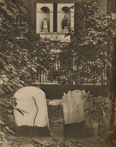 वैपिंग में लड़के और लड़की के लिए एक पुराना चैरिटी स्कूल, c1935। द्वारा चार्ल्स
