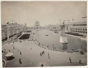 1893 के शिकागो के कोलंबियाई प्रदर्शनी में कोर्ट ऑफ ऑनर द्वारा चार्ल्स डडली अर्नोल्ड