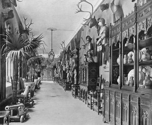 द वेस्ट क्लोइस्टर्स द्वारा चार्ल्स लैथम