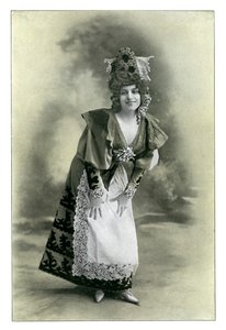 शार्लोट विएह, 1901।
