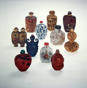 सूँघने की बोतलें द्वारा चिंग पीरियड चीनी स्कूल