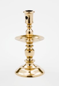 हेमस्कीर्क कैंडलस्टिक, संभवतः नीदरलैंड में बनाया गया, c.1590-1640 (पीतल)